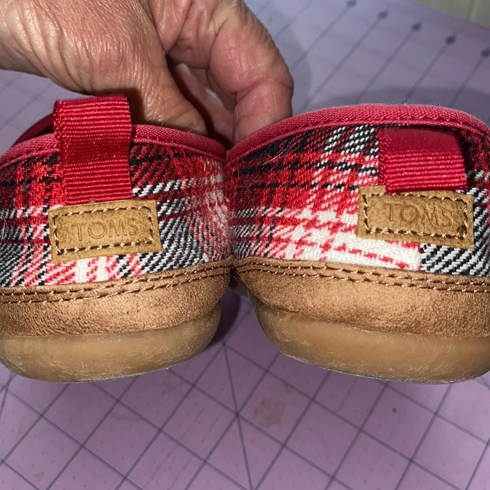 Toms red plaid Velcro close slipper shoes